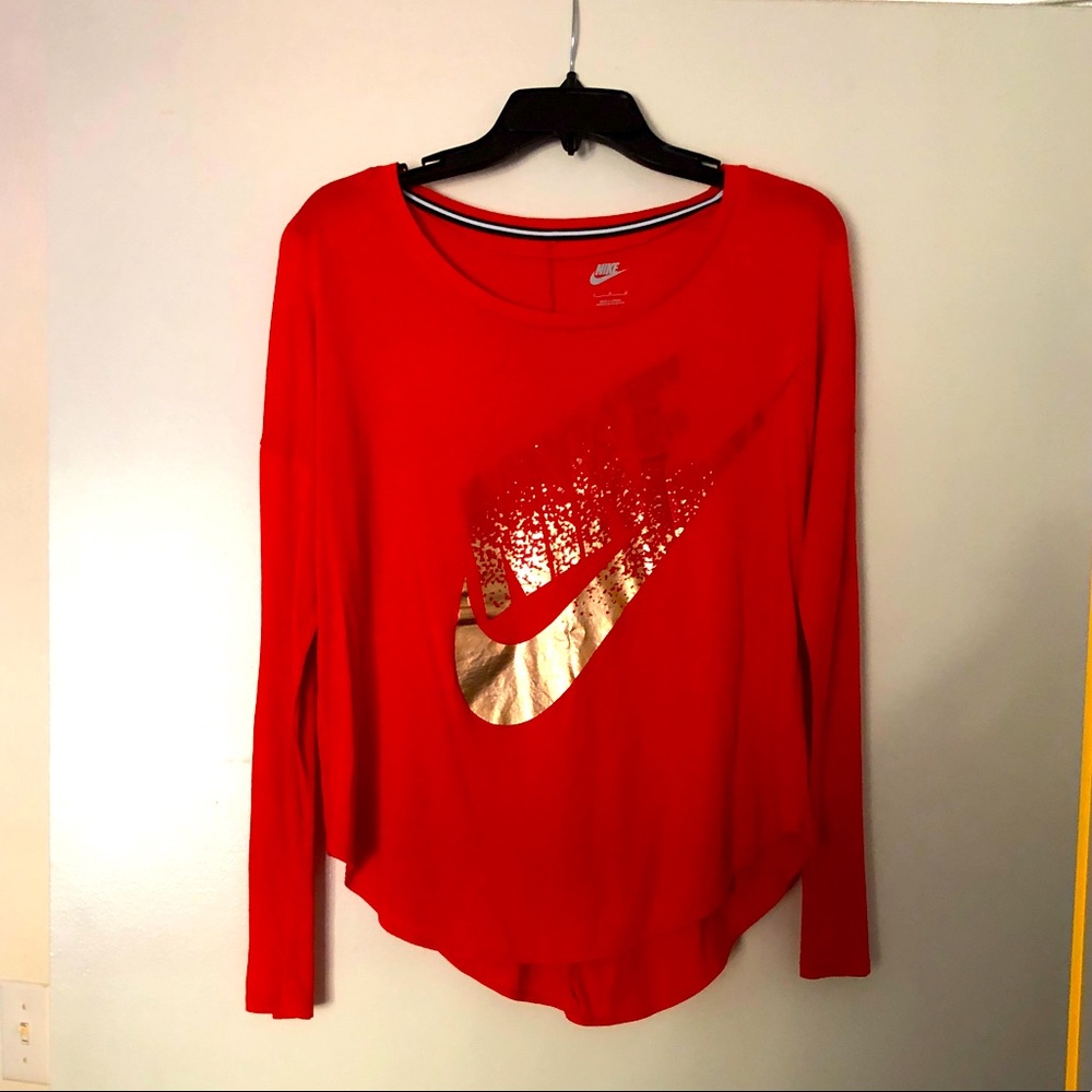 Nike long sleeve top
